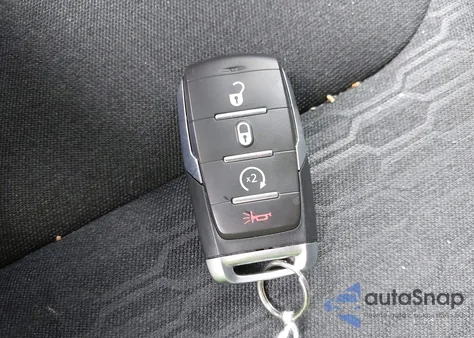 2025 Ram 1500 Big Horn 4X2 6'4 Box z USA, uszkodzony, nr VIN 1C6RREBG4SN501541